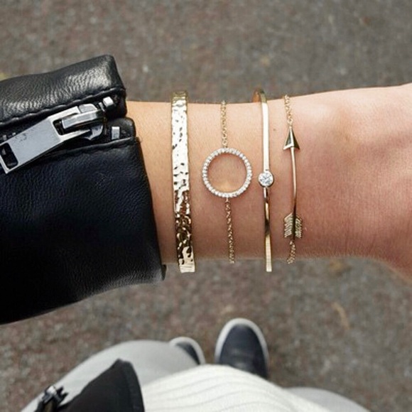 Lulus Jewelry - “Madeline” Diamond Boho Stacked Minimal Bracelets